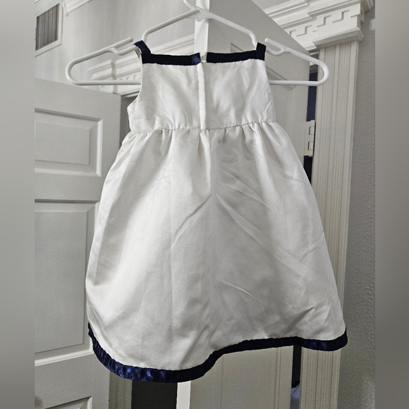 David's Bridal flower girl dress size 18 months - Picture 4 of 6